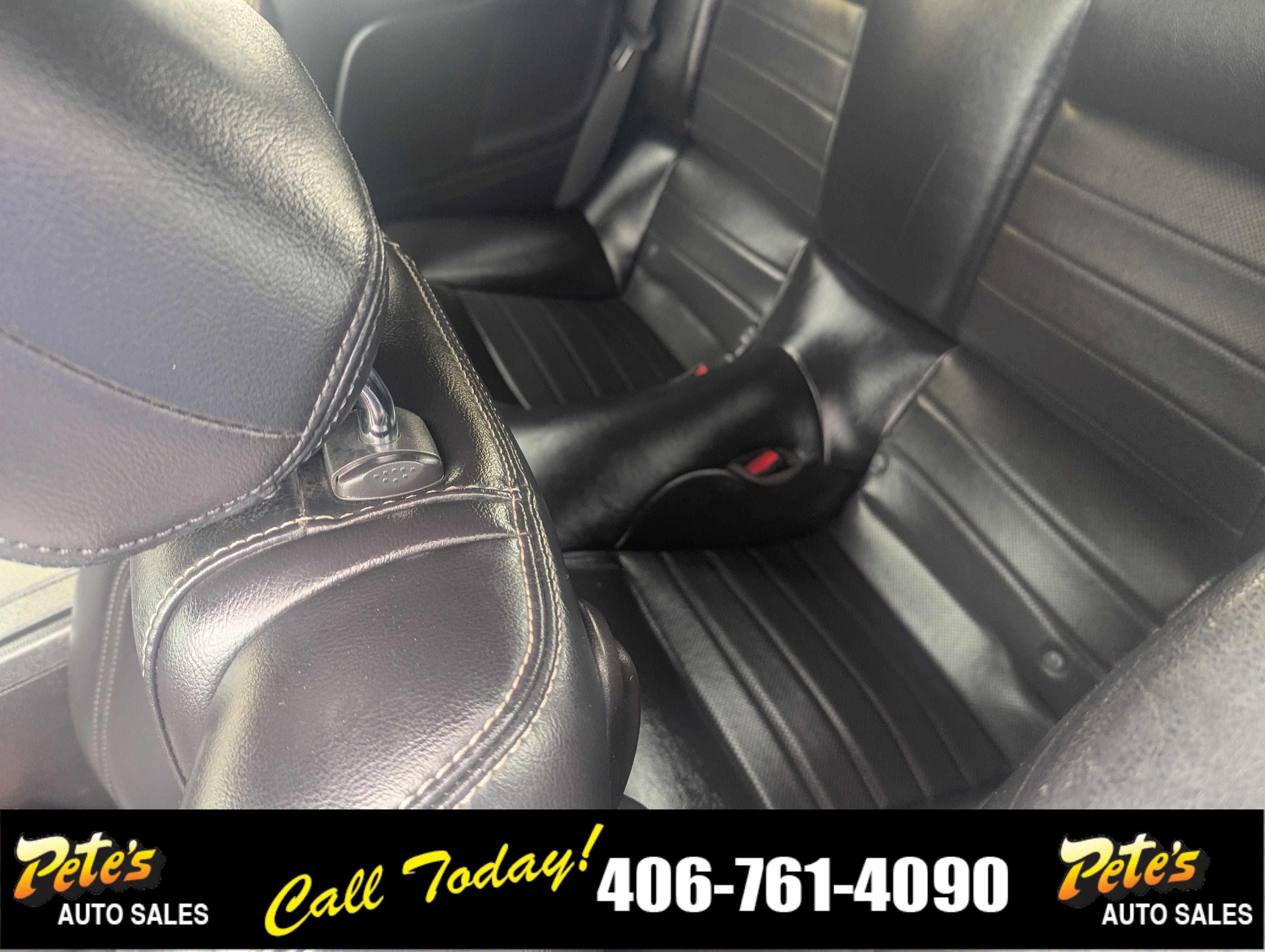 Used 2013 Ford Mustang Premium RWD image 19
