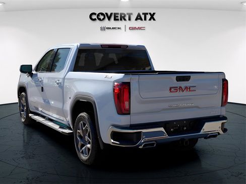 New 2026 GMC Sierra 1500 SLT image 5