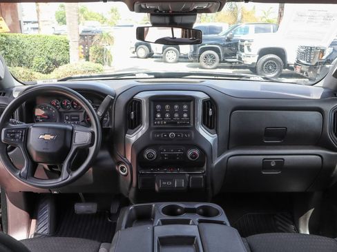 Used 2023 Chevrolet Silverado 1500 Custom AWD/4WD image 28