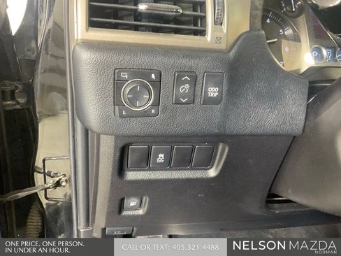 Used 2016 Lexus GX 460 w/ Navigation Package AWD/4WD image 44