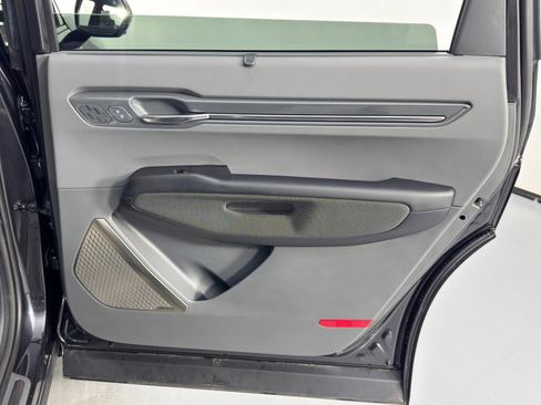 Used 2024 Kia EV9 GT-Line image 46