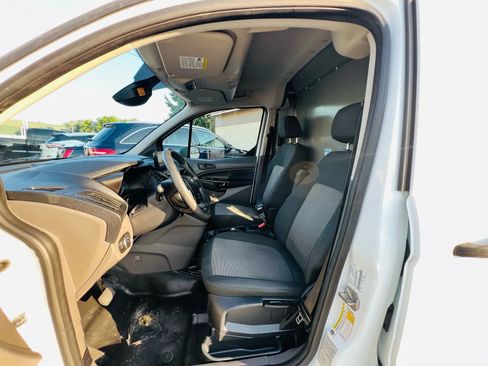 Used 2020 Ford Transit Connect XL image 18