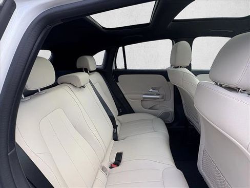 New 2026 Mercedes-Benz GLA 250 image 20