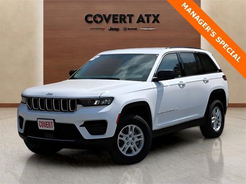 New 2025 Jeep Grand Cherokee Laredo w/ Trailer Tow Package image 1