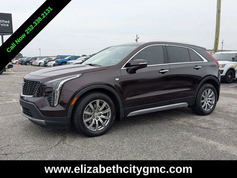 Used 2021 Cadillac XT4 Premium Luxury w/ Driver Awareness Package image 8