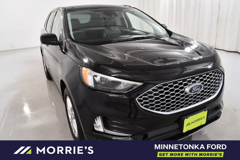 Used 2023 Ford Edge SEL w/ Convenience Package AWD/4WD image 4