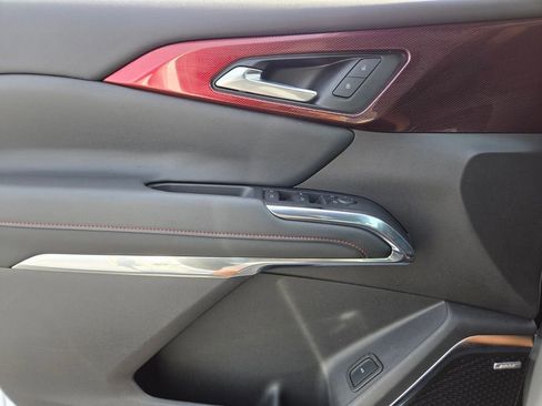 Used 2025 Chevrolet Traverse Z71 w/ Enhanced Driving Package image 20