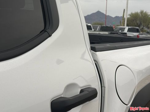 New 2026 Toyota Tacoma TRD Off-Road AWD/4WD image 11