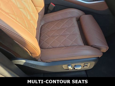 Used 2024 BMW X5 xDrive40i w/ Premium Package AWD/4WD image 11