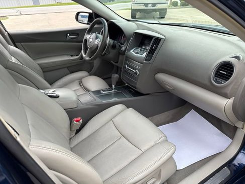 Used 2009 Nissan Maxima 3.5 SV w/ Sport Pkg FWD image 36