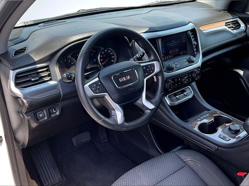 Used 2023 GMC Acadia SLE w/ Driver Convenience Package AWD/4WD image 14