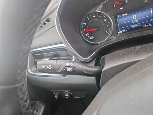 Used 2024 Chevrolet Equinox LT image 20