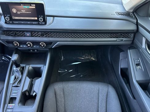 Used 2023 Honda Accord LX image 30