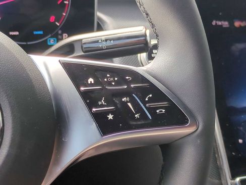 Certified 2025 Mercedes-Benz GLC 300 4MATIC image 25