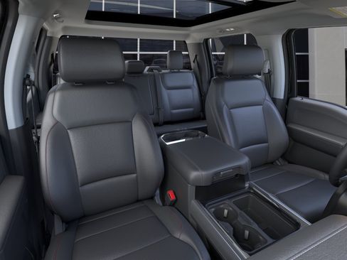 New 2026 Ford F250 4x4 Crew Cab Super Duty image 10