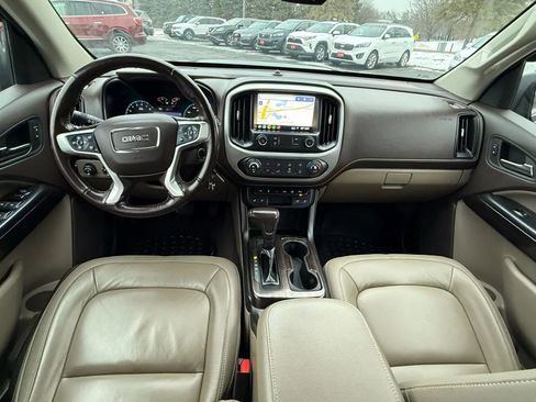 Used 2019 GMC Canyon SLT w/ Driver Alert Package image 21