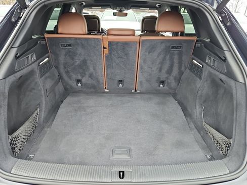 Used 2020 Audi Q5 2.0T Premium Plus w/ Premium Plus Package image 17