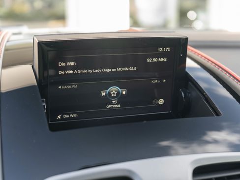 Used 2016 Aston Martin DB9 GT image 22