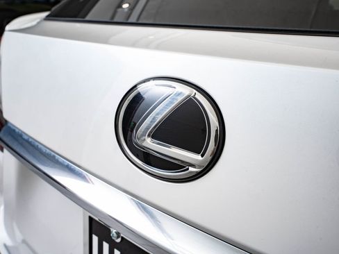 Used 2018 Lexus RX 350 FWD w/ Premium Package image 18