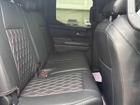 Used 2024 Toyota Tacoma TRD Off-Road image 13