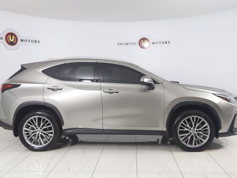 Used 2024 Lexus NX 350h AWD w/ Premium Package image 2