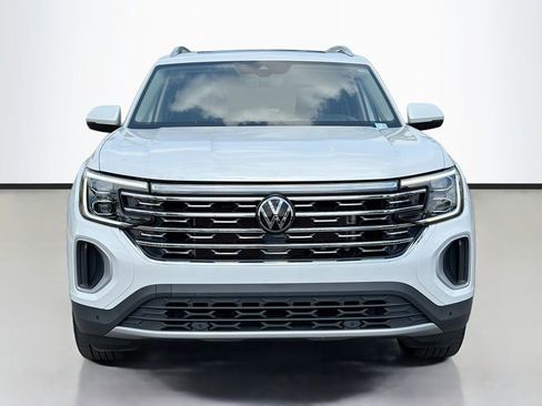 Used 2024 Volkswagen Atlas SEL AWD/4WD image 3