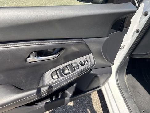Used 2022 Nissan Sentra S FWD image 25