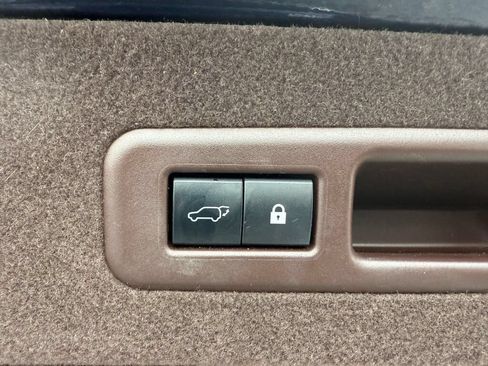 Used 2020 Lexus RX 450hL AWD w/ Premium Package image 36