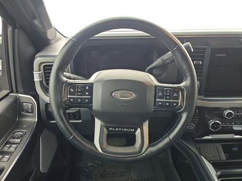 Used 2025 Ford F350 Platinum w/ Tremor Off-Road Package image 14