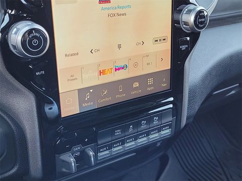 New 2026 RAM 2500 Tradesman image 28