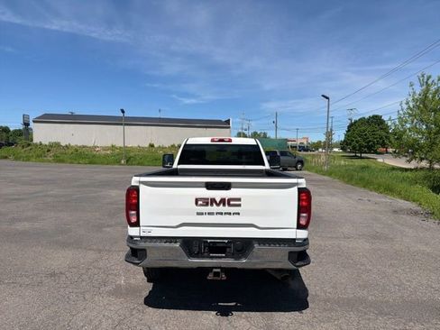 Used 2023 GMC Sierra 3500 Pro w/ Convenience Package AWD/4WD image 4