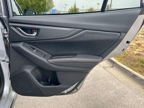 Used 2020 Subaru Crosstrek 2.0i Limited w/ Moonroof Package w/Navigation AWD/4WD image 29