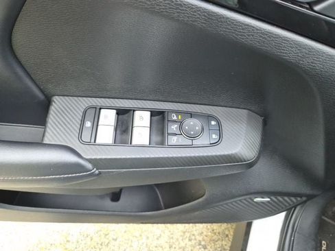 Used 2025 Mitsubishi Outlander SE AWD/4WD image 17