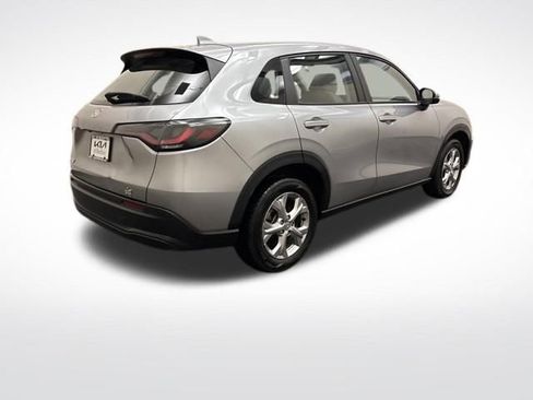 Used 2023 Honda HR-V LX image 5