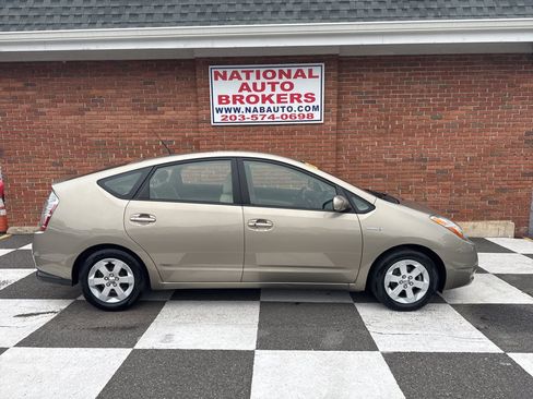 Used 2008 Toyota Prius FWD image 2