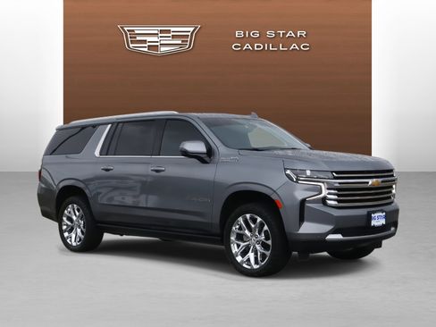 Used 2021 Chevrolet Suburban High Country image 7