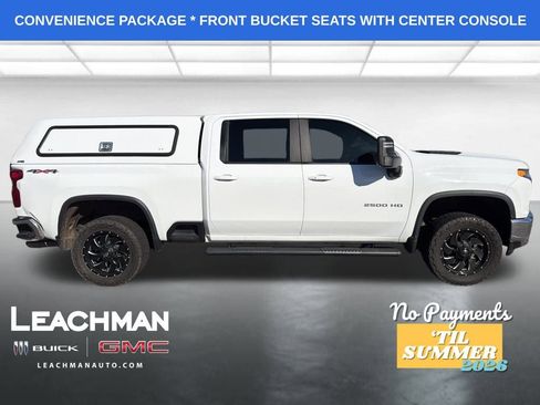Used 2021 Chevrolet Silverado 2500 LT w/ Convenience Package image 2
