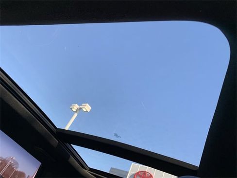 Used 2019 Ford Edge ST w/ Equipment Group 401A image 29