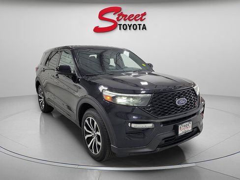 Used 2021 Ford Explorer ST w/ Equipment Group 401A image 5