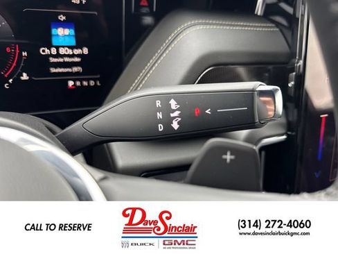 New 2026 GMC Yukon Elevation w/ LPO, Hit The Road Package AWD/4WD image 20