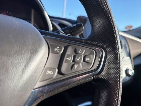 Used 2024 Chevrolet Malibu LT image 36