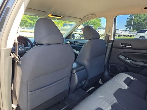 Used 2019 Nissan Altima 2.5 S FWD image 16