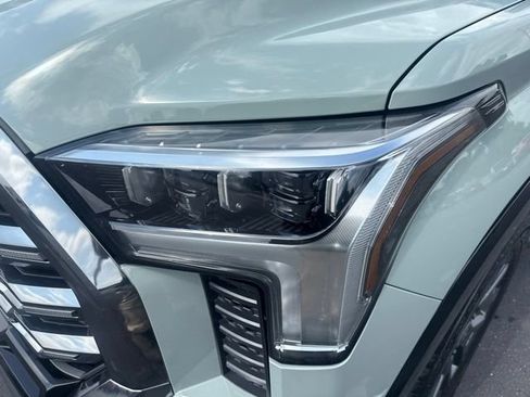 Used 2024 Toyota Tundra Platinum AWD/4WD image 9