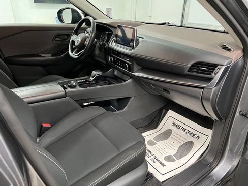Used 2023 Nissan Rogue S image 50