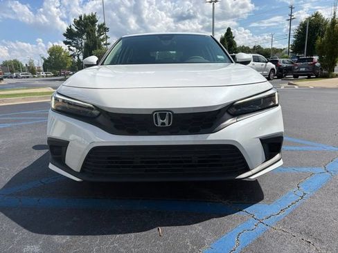 Used 2023 Honda Civic LX image 3