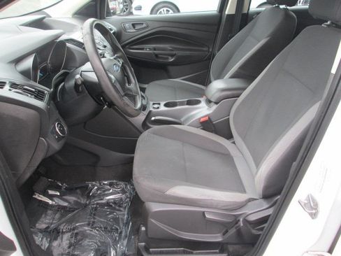 Used 2014 Ford Escape S FWD image 8