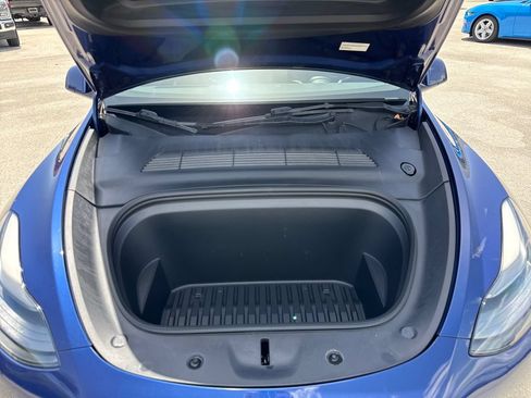 Used 2023 Tesla Model Y Performance AWD/4WD image 26