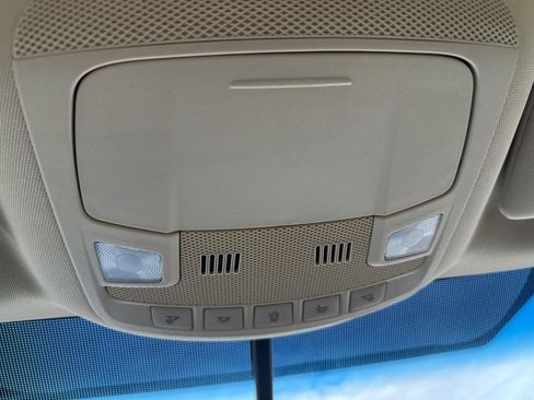 Used 2018 Ford Edge SEL w/ Equipment Group 201A image 17