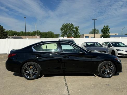 Used 2019 INFINITI Q50 Signature Edition w/ Cargo Package (L96) AWD/4WD image 16