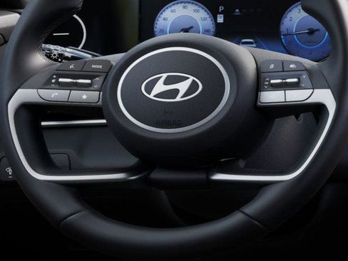 New 2025 Hyundai Elantra SEL FWD image 15
